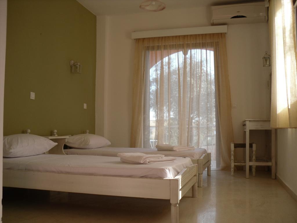 Elaia Resorts Pérama Quarto foto